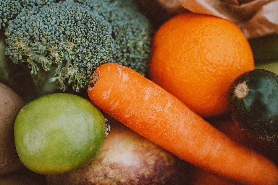 Everyday Habits Built Around Health Advice Online And How To Weigh It, on a Normal Week